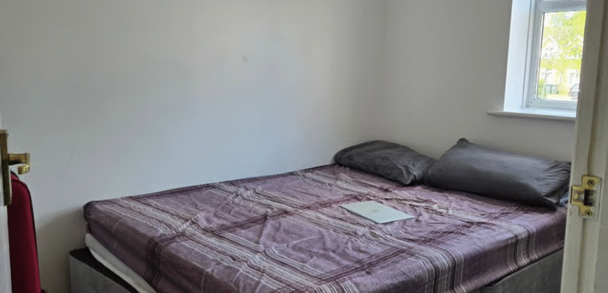 Fully Furnished 2-Bedroom Flat – CV1 4RD – £1,200 PCM
