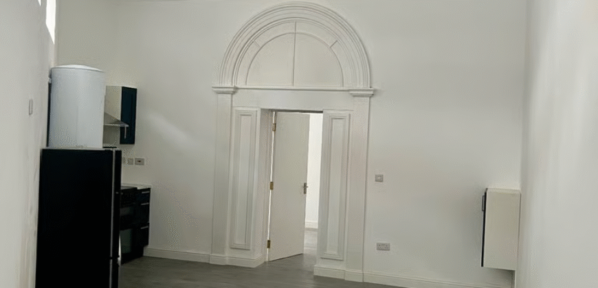 One-Bedroom Flat Available – HU1 3EF  £850 pcm