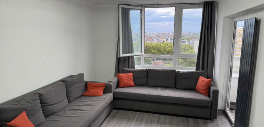 2-Bedroom Flat – Godfrey House, St. Luke’s Estate, EC1V 9ET £3,200 pcm