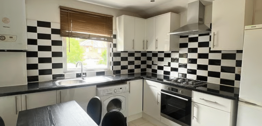 2-Bedroom Flat Available – HA1 1QA £2,000 per month