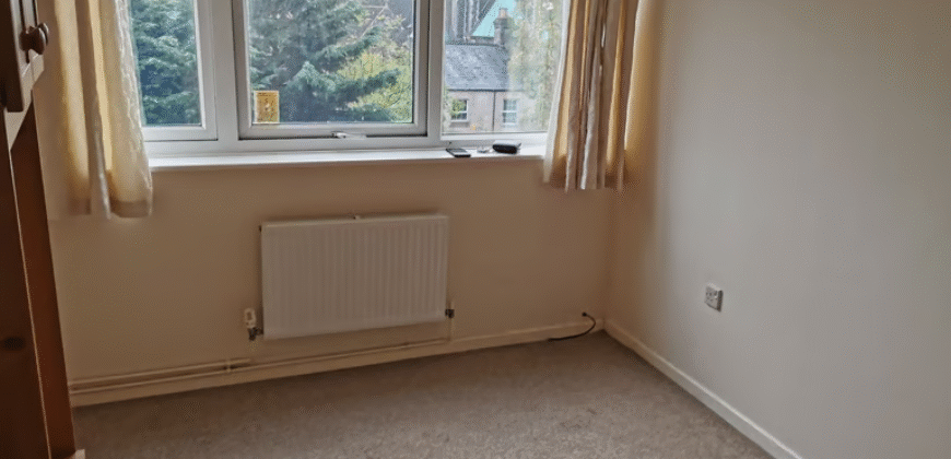 3-Bedroom Maisonette – NR2 2BW | £1,200 PCM | Deposit: £1,200
