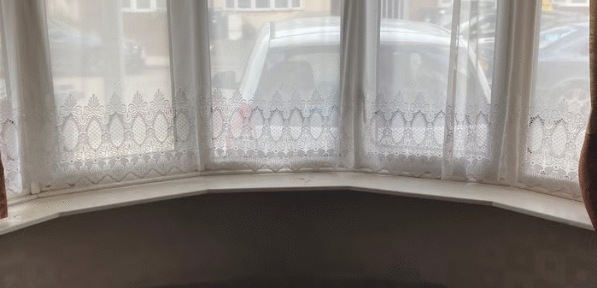 Double Bedroom Available – Ilford (IG1 2UQ) £900 per month