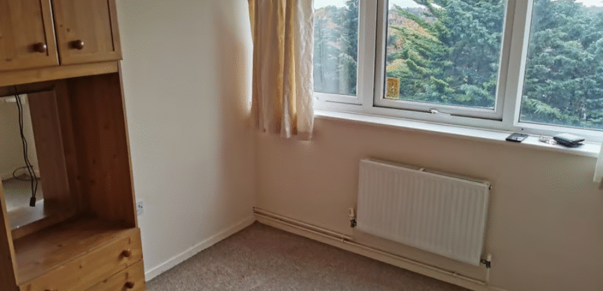3-Bedroom Maisonette – NR2 2BW | £1,200 PCM | Deposit: £1,200