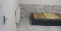 3-Bedroom Flat is available for Rent in Blackburn Road, Bolton, BL1 7AJ
