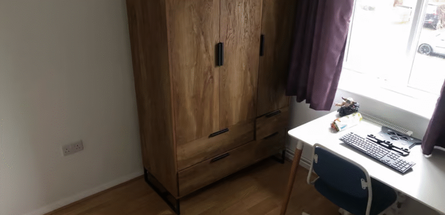1-Bedroom Flat Available – LU3 1AH | £950 PCM | Fully Furnished