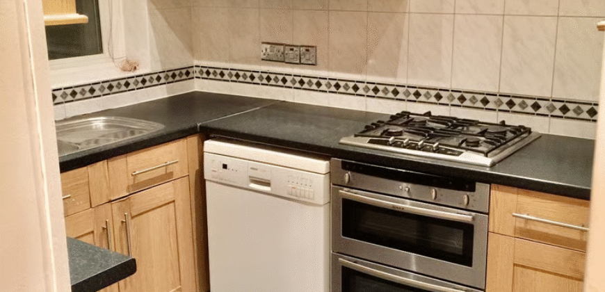 4-Bedroom House is available for Rent – Millrace Court, Norman Road, Thornton Heath, CR7 7ED