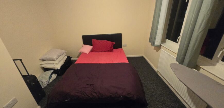 Double Room Available – Naseby Close, Peterborough, PE3 7DJ