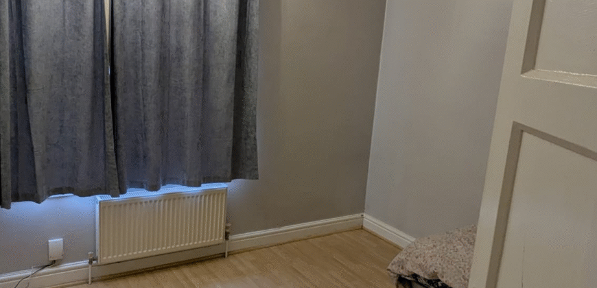 Double room is available for Rent in a 3-bedroom House – Boundary Road, Leicester, LE2 7PE