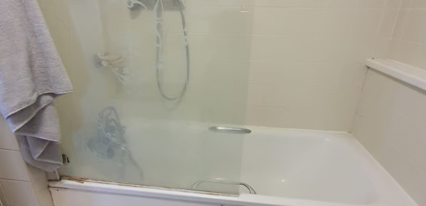 2-Bedroom Flat Available – TW13 4DN