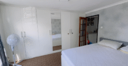 Double Room with Private Balcony – CR4 1XB | £900 PCM – All Bills Included