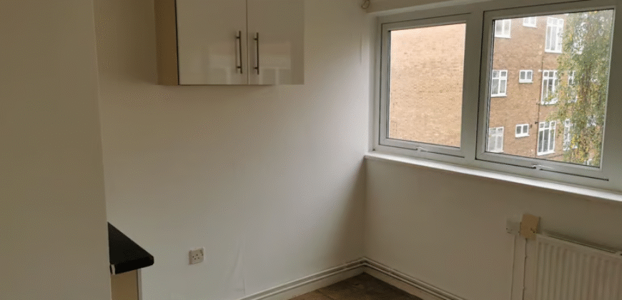 3-Bedroom Maisonette – NR2 2BW | £1,200 PCM | Deposit: £1,200