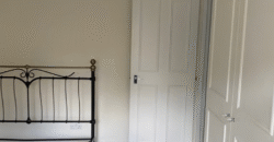 3-Bedroom Flat Available – SW4 0LY £3,500 per month