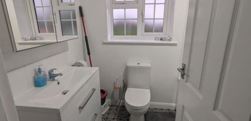 Single Room Available – Slough (SL2 5SN) £450 per month