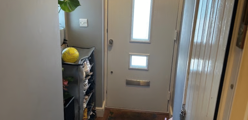 One-Bedroom Fully Furnished Flat to Rent – SL1 4YA  £1,500 per month