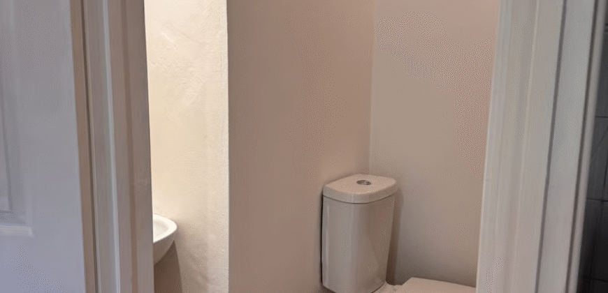 Studio Room is available for Rent in – Milton Road, Belvedere, DA17 5BA
