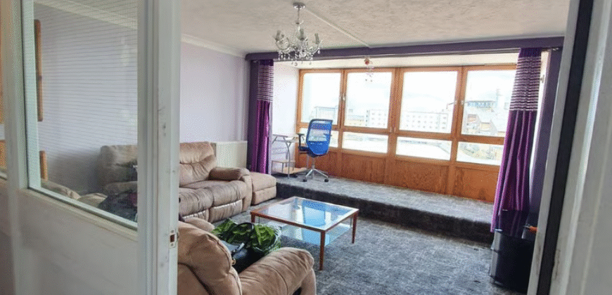 2-Bedroom Flat Available – TW13 4DN