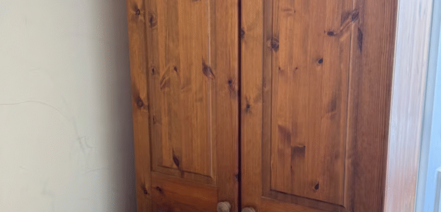 Spacious Studio-Flat is available for rent – Colindeep Lane, London, NW9 6DU