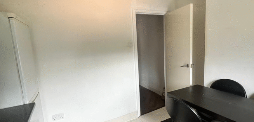 2-Bedroom Flat Available – HA1 1QA £2,000 per month