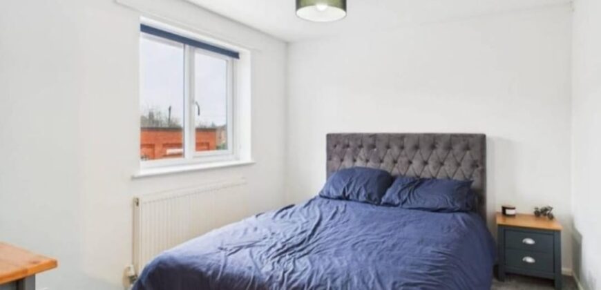 One-Bedroom Flat Available in NN5 6JT £1,250