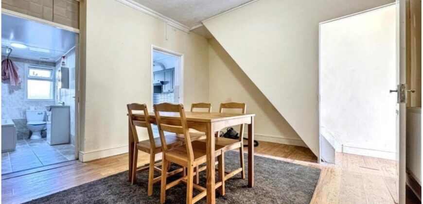 Four-Bedroom House Available in BS16 4QR £2,200 per month