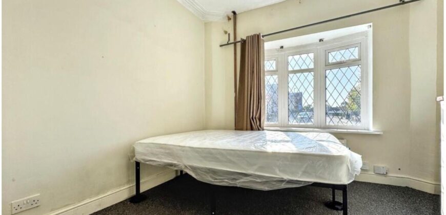Four-Bedroom House Available in BS16 4QR £2,200 per month