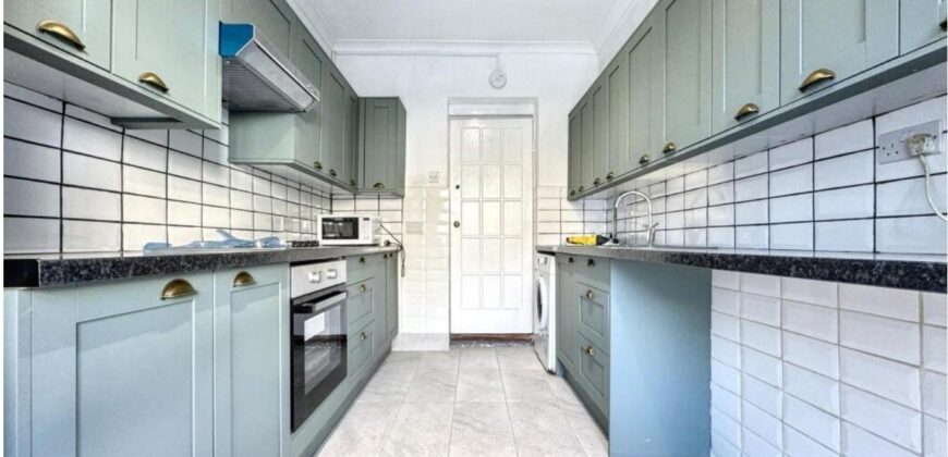 Four-Bedroom House Available in BS16 4QR £2,200 per month