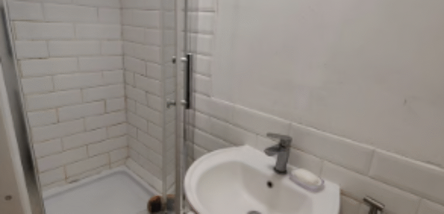 Double Room Available in CR0 7QJ – All Bills Included!