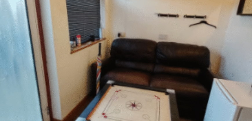 Double Room Available in CR0 7QJ – All Bills Included!