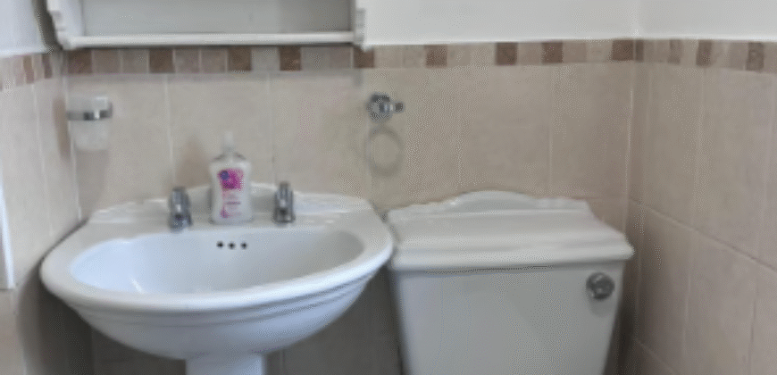 🏡 Spacious 4-Bedroom House for Rent – ME2 2HP | £2,300 PCM