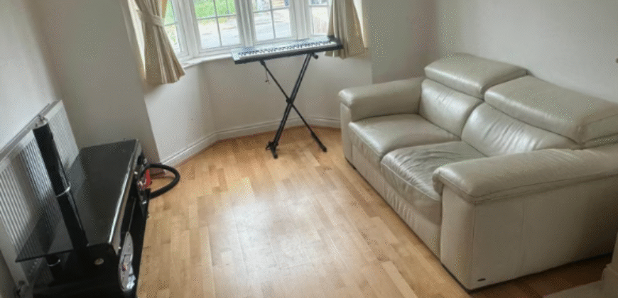 Double Room Available in UB7 9ET – £550/month (All Bills Included)