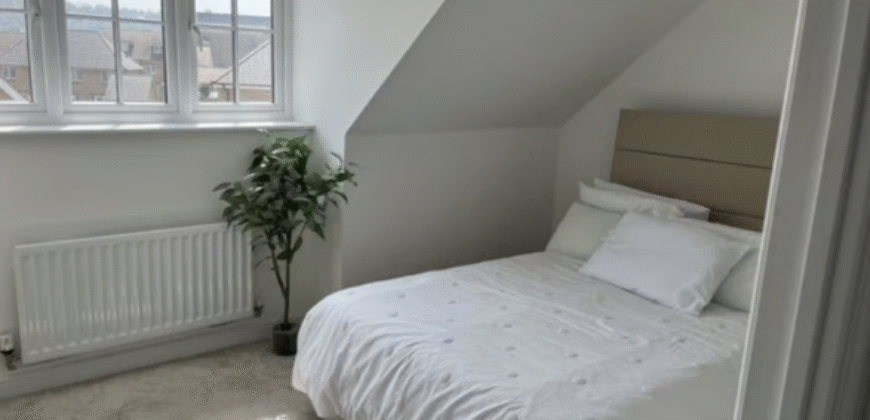 🏠 2 Double Rooms Available | ME2 2ZE | Bills Included