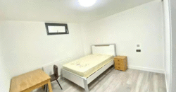 🏡 Spacious Double Room Available in 5-Bedroom House – With Private Bathroom