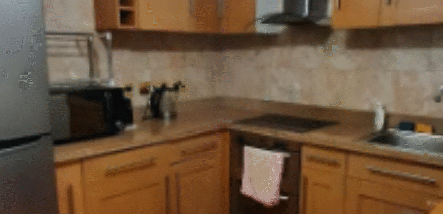 2 Double Rooms Available in a 6-Bedroom House – All Bills Included