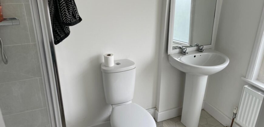 Three-Bedroom House to Rent – MK1 1BQ £2,200 per month
