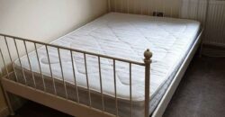 double room available in a well-maintained 3-bedroom house. Perfect for a single professional or a couple.