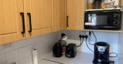 Double Room Available – N17 8HB £800 rent per month Double Room Available – N17 8HB £800 rent per month