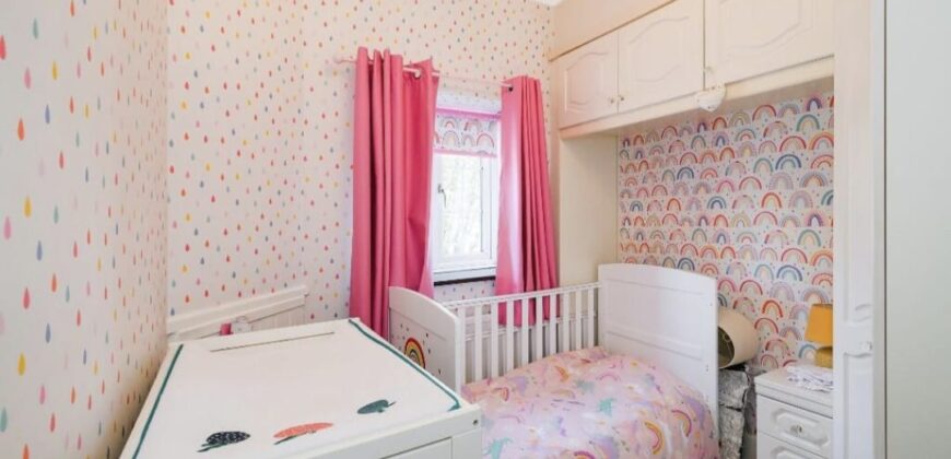 3 Bedroom House Available – IG2 7RP £2,800 per month 3 Bedroom House Available – IG2 7RP £2,800 per month