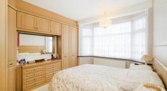 3 Bedroom House Available – IG2 7RP £2,800 per month