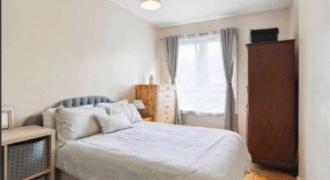 Double Room Available – G13 1YW